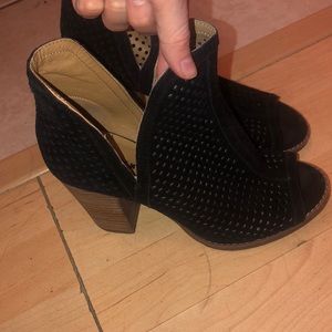 Black open toe heels